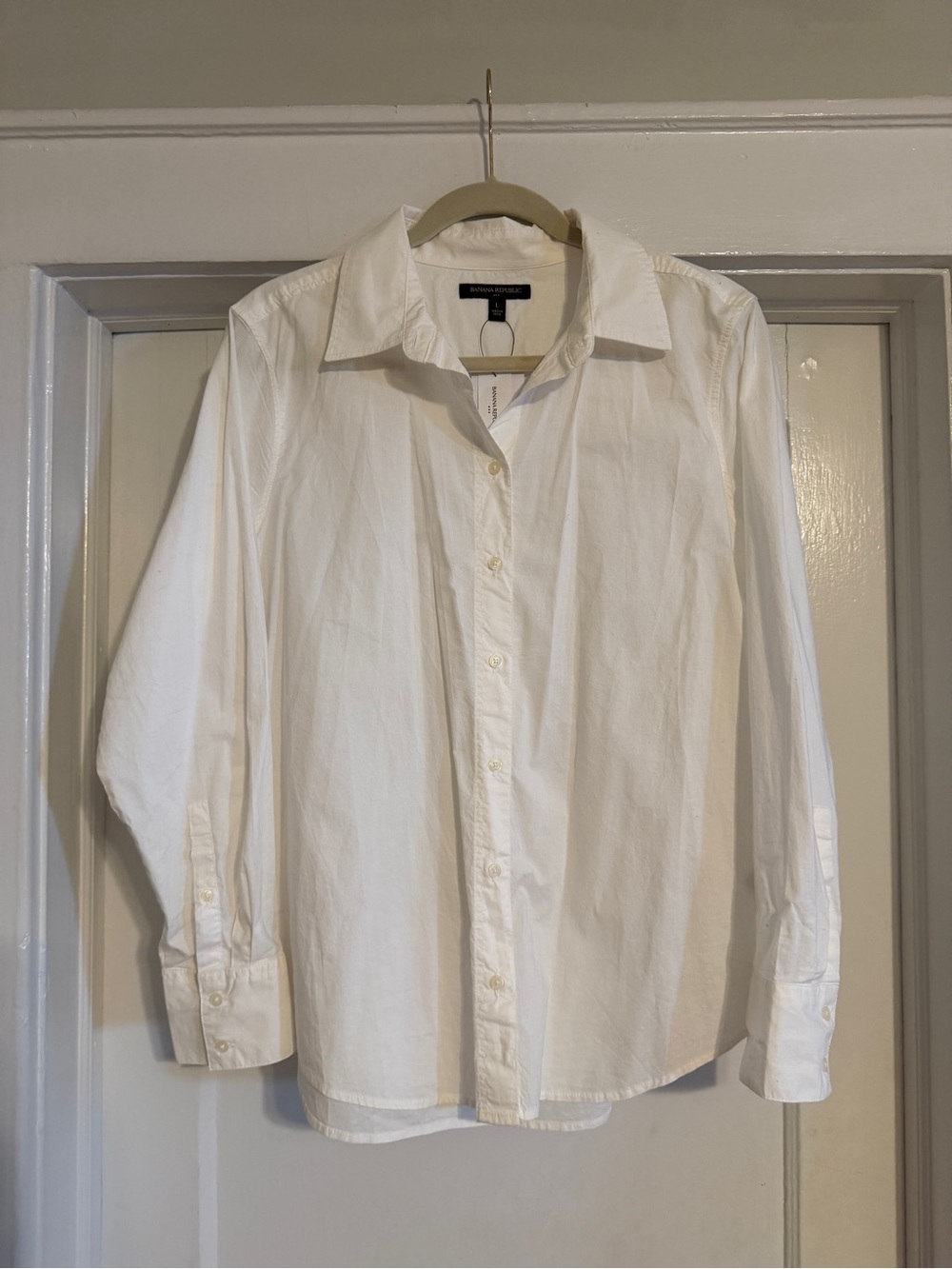 100% Cotton Banana Republic White Button-Down Shirt